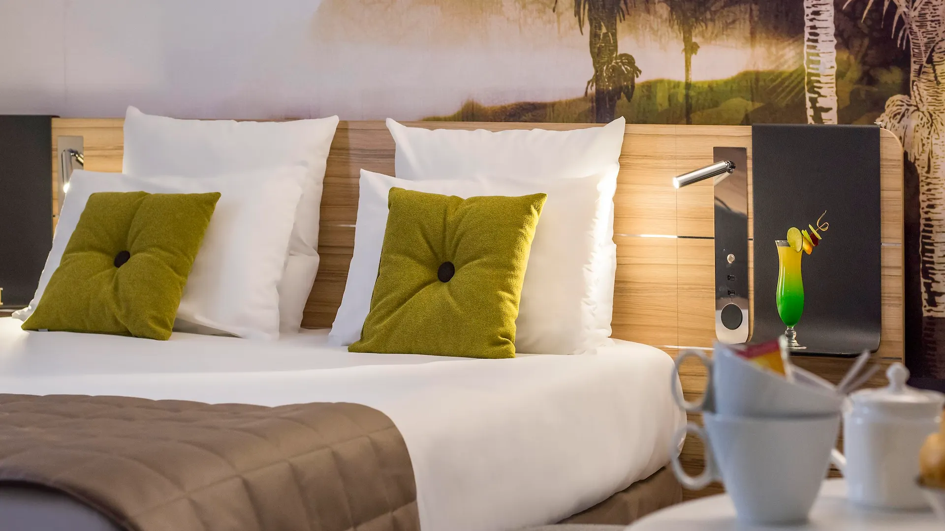 Novotel Nice Centre Vieux Nice 4*,