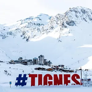 https://studio60.hotels-rhonealpes.com